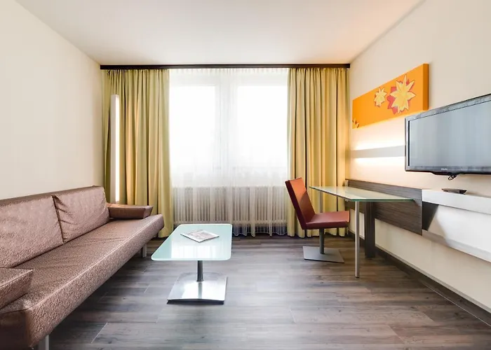 Novina Wohrdersee Nurnberg Hotel 4*