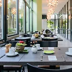 Novina Wohrdersee Nurnberg Hotel 4*