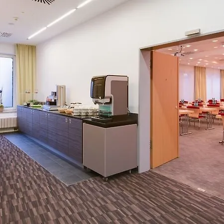 Novina Wohrdersee Nurnberg 4* Nuremberga